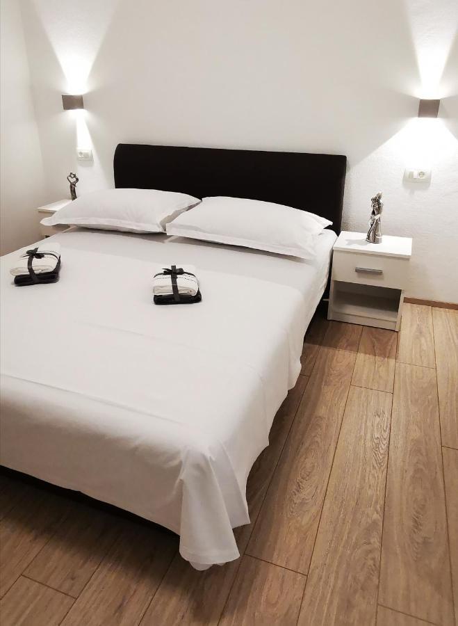 Cozy Comfortable Flat - Beautifull Panoramic View Makarska Buitenkant foto